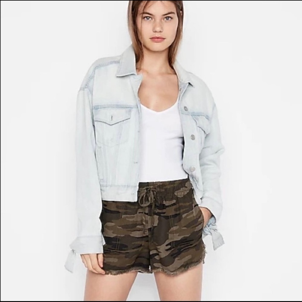NWT Express Camo Green Linen Bland Frayed Hem Shorts Size XS